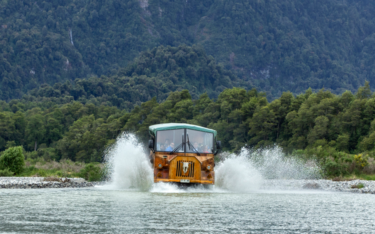 (Dos días y una noche) Tour Lago Todos los Santos a Villa Peulla